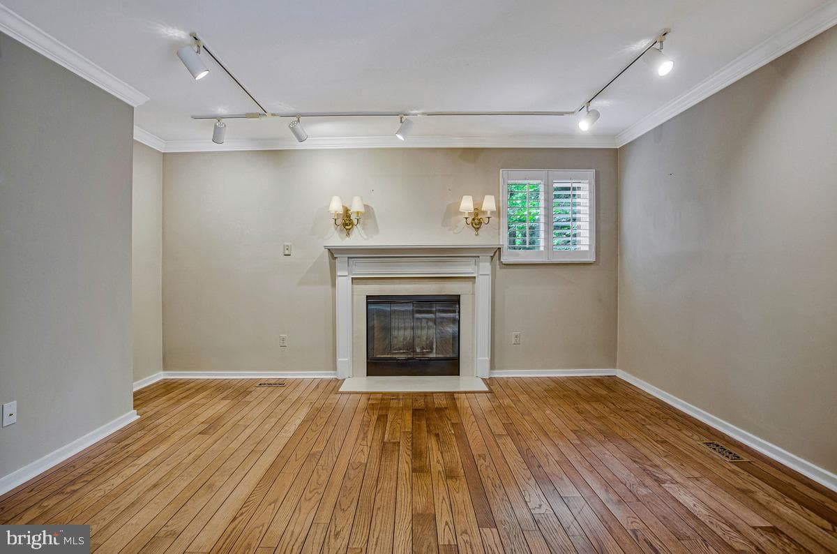 5632 Thicket Lane photo 9