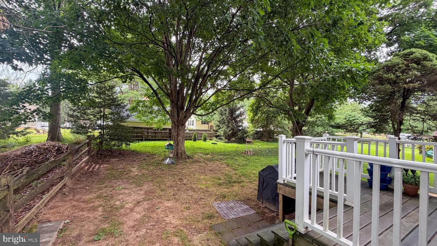 10861 Hilltop Ln photo 32