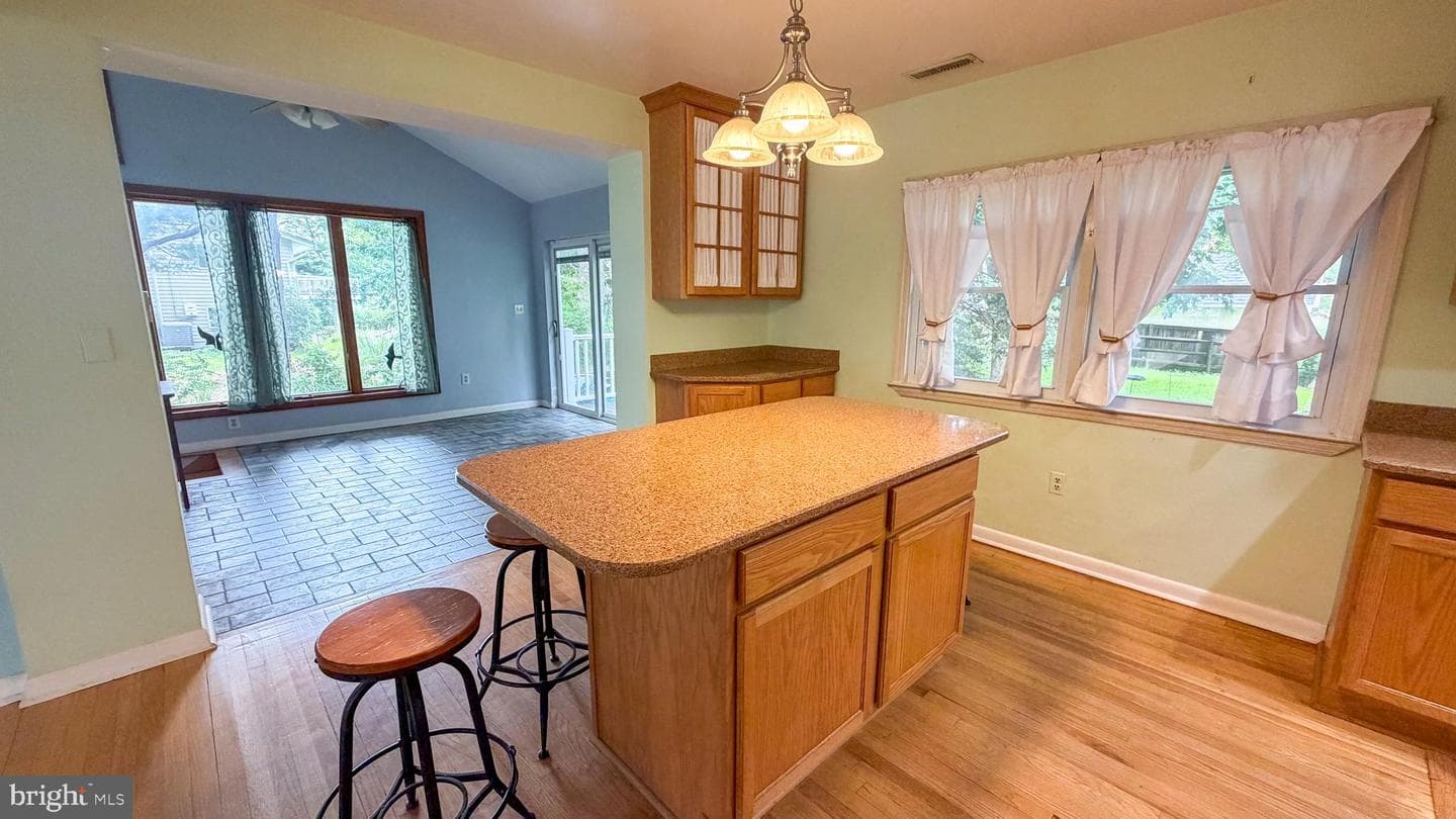 10861 Hilltop Ln photo 35