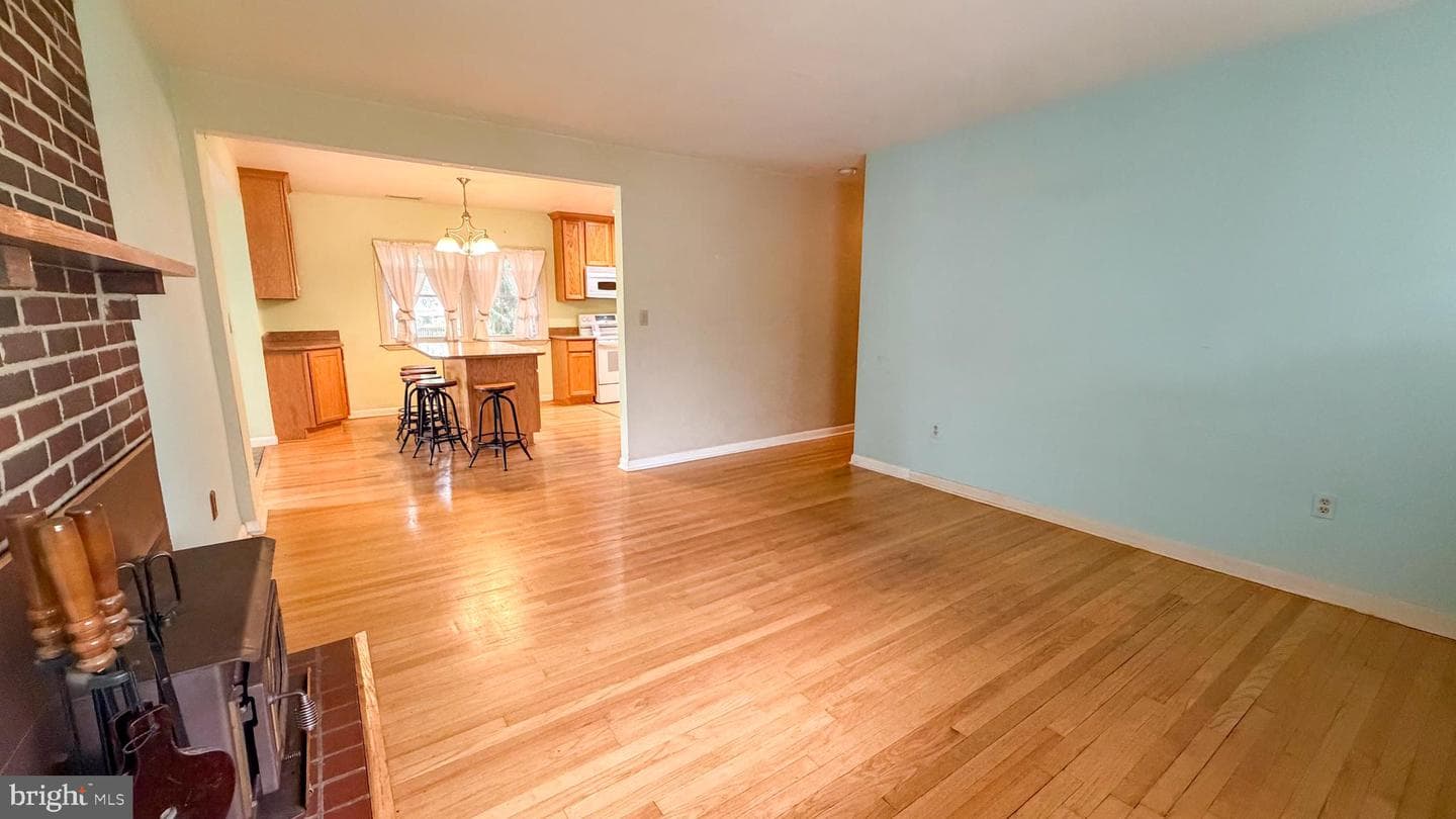 10861 Hilltop Ln photo 37