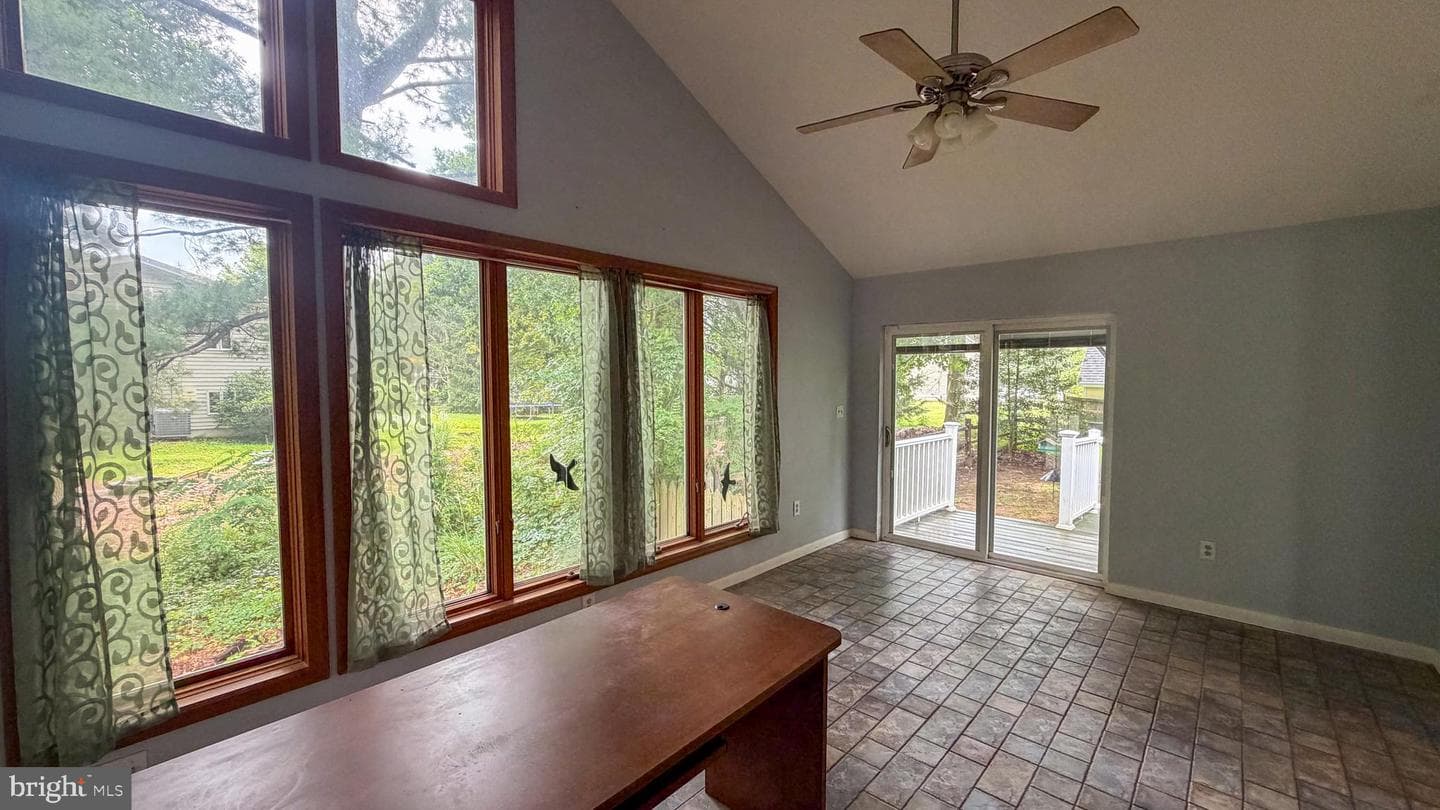 10861 Hilltop Ln photo 40