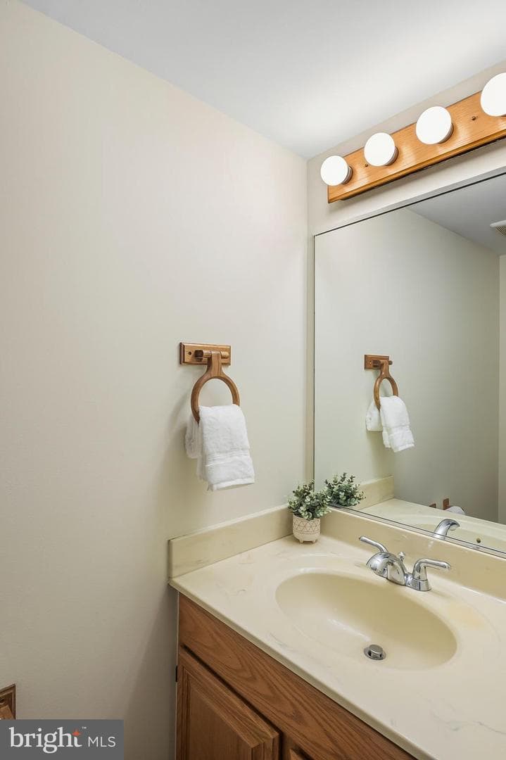 7454 Sea Change photo 14