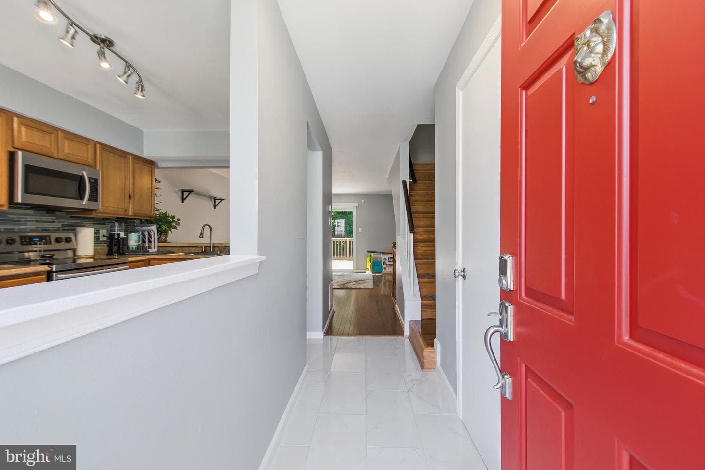 8116 Aspenwood Way photo 5
