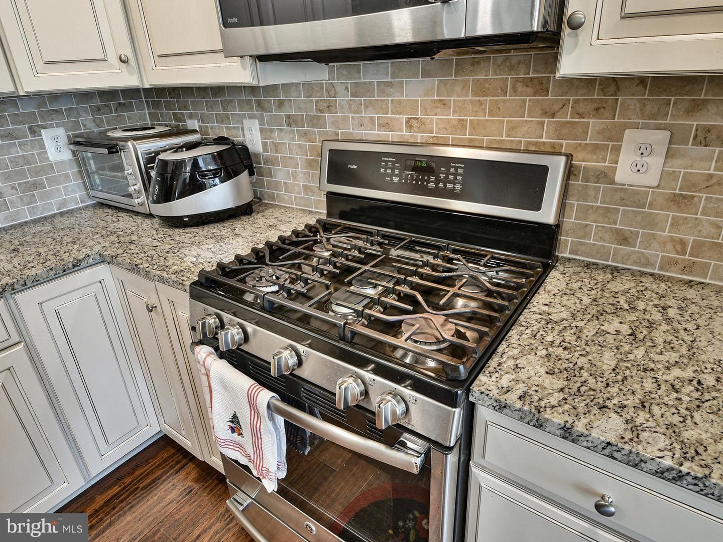 2241 John Gravel Rd # M photo 8