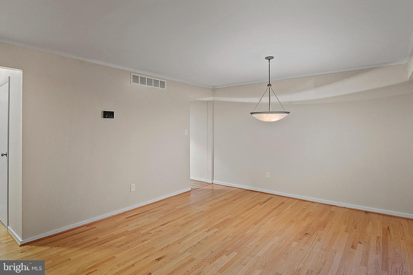 5678 Thicket Lane photo 13