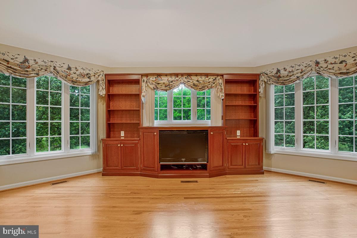 3814 Spring Meadow Drive photo 13