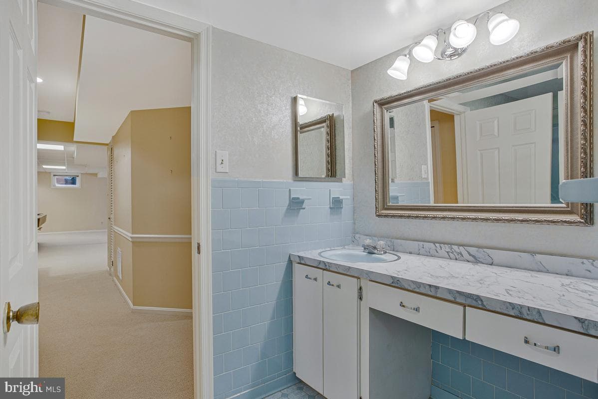 3814 Spring Meadow Drive photo 45