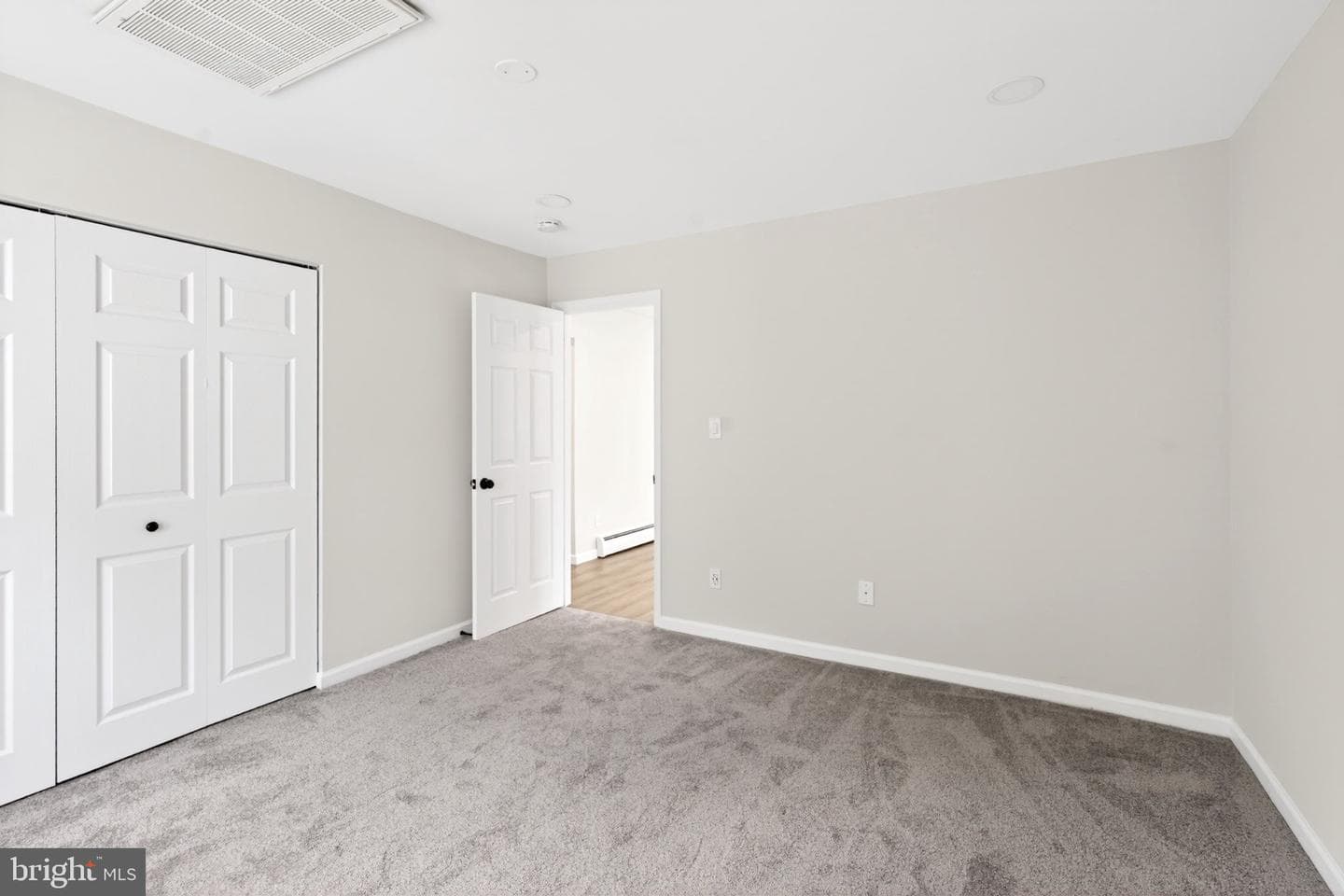 9081 Dumhart Road photo 19