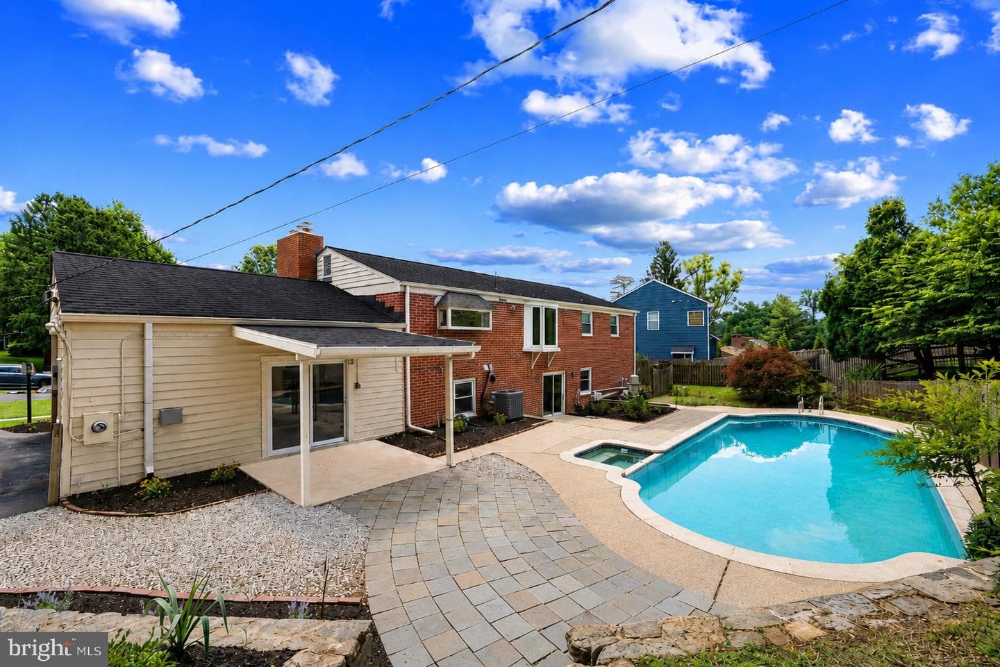 3906 Foxhill Drive photo 7