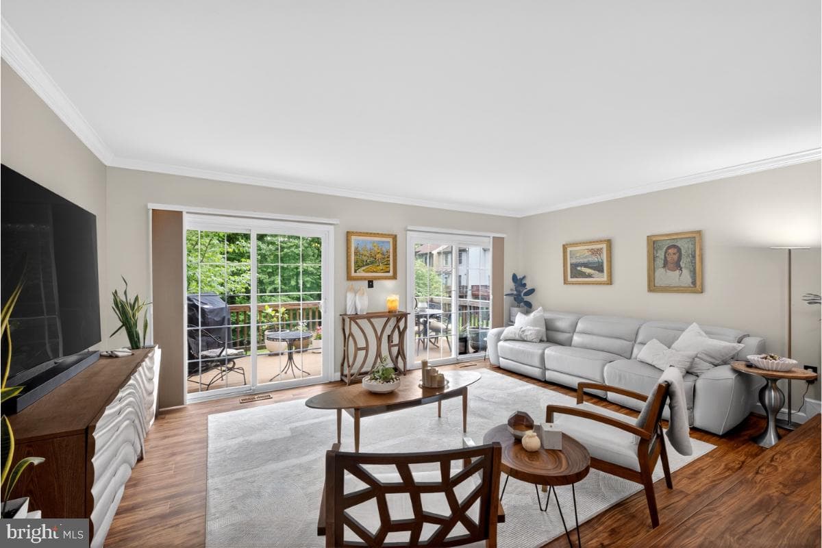 7347 Swan Point Way #12-2 photo 2