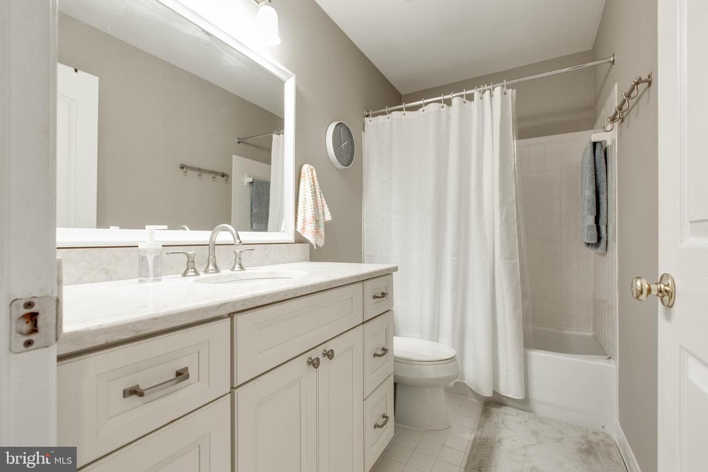 10533 Chesham Way photo 44