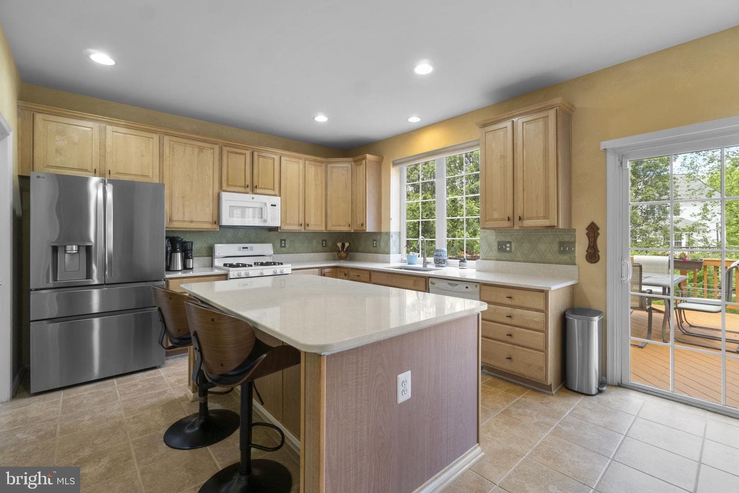 6418 Erin Drive photo 13