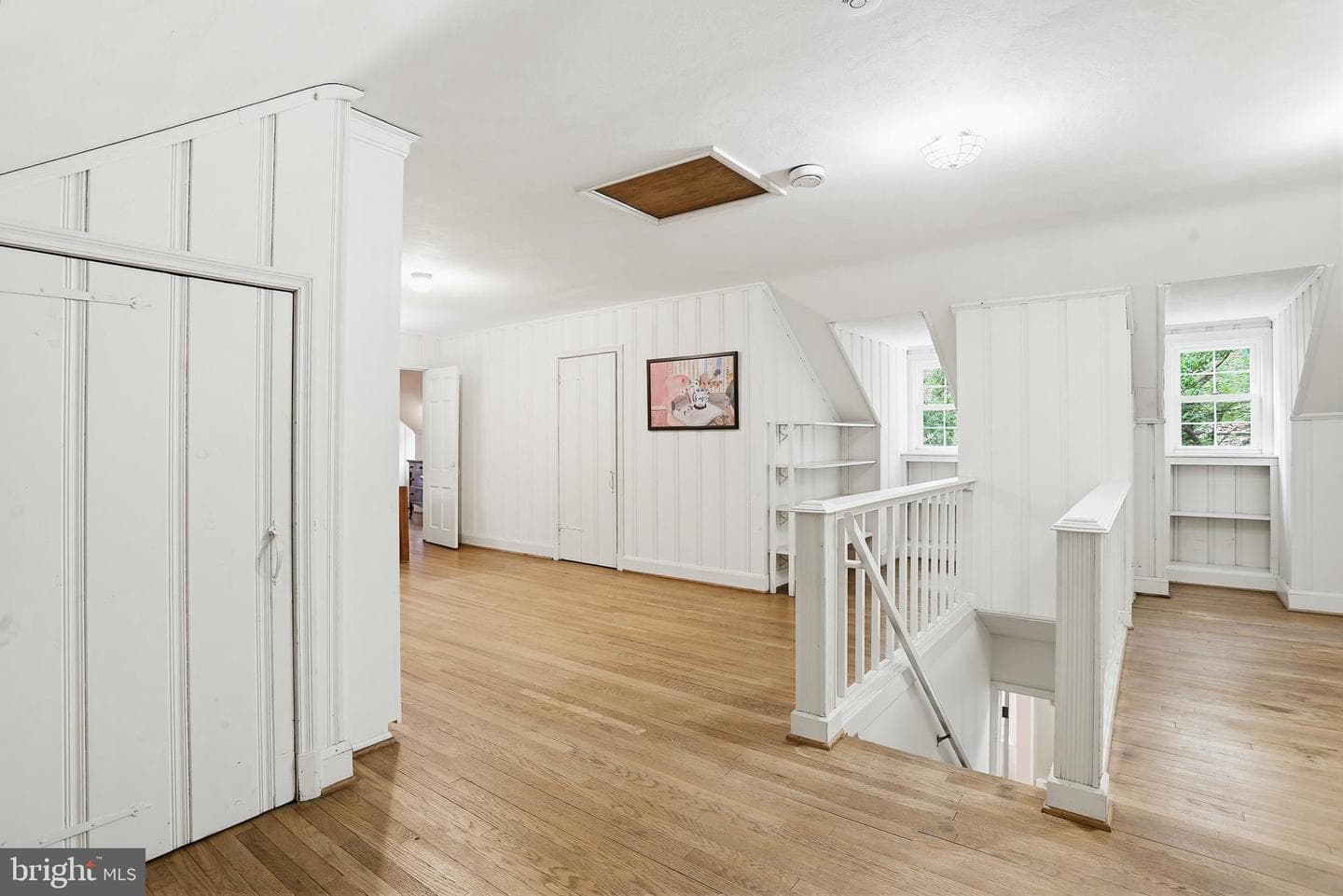 5060 Amesbury Drive photo 35