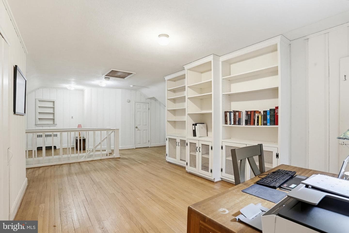5060 Amesbury Drive photo 38