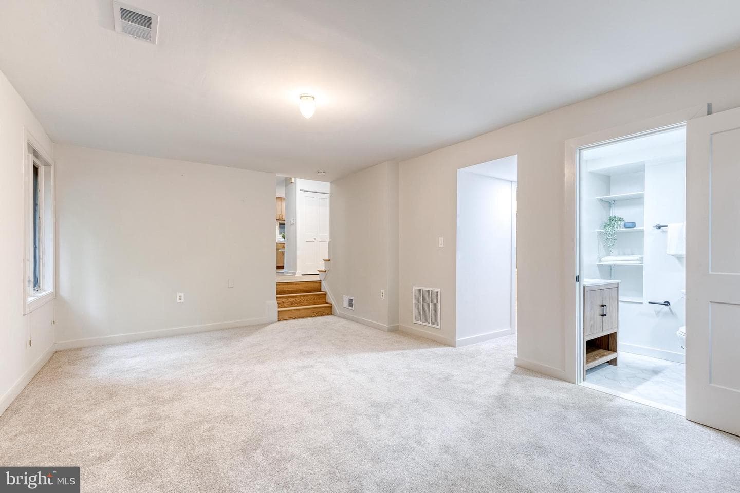 9488 Good Lion Road photo 35