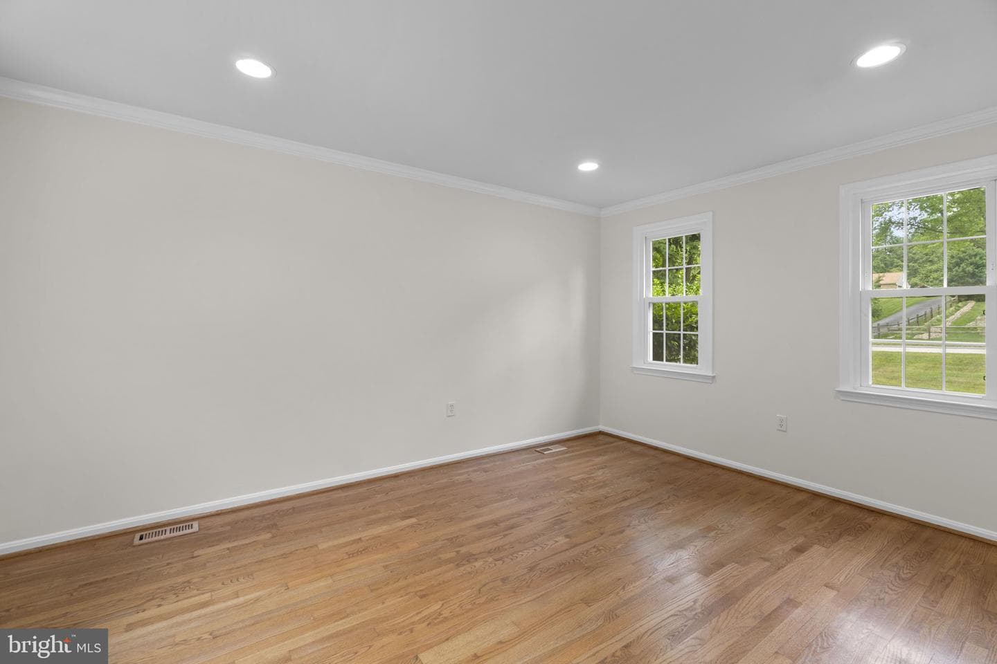 10751 Judy Lane photo 10