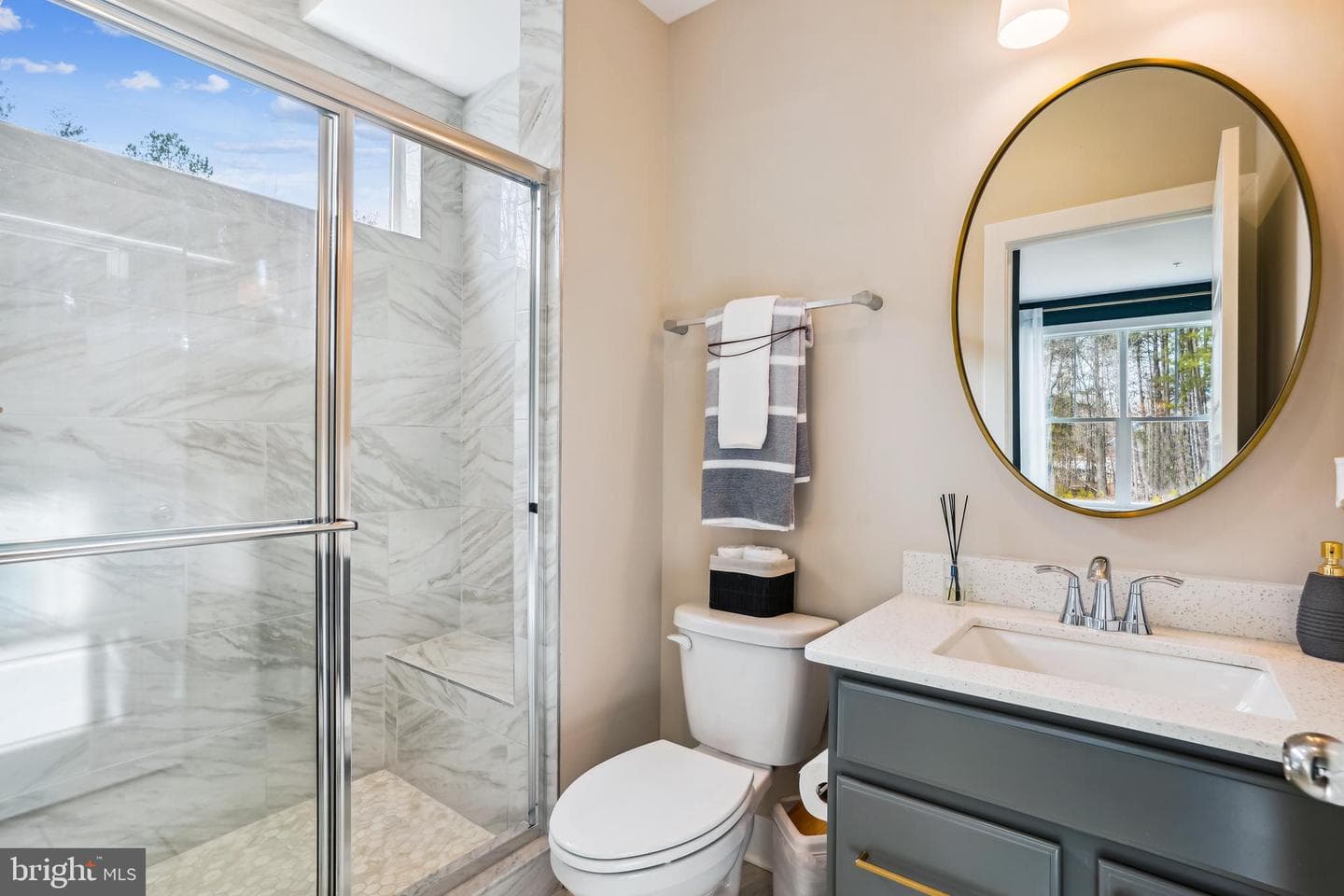 4996 Ilchester Road photo 55