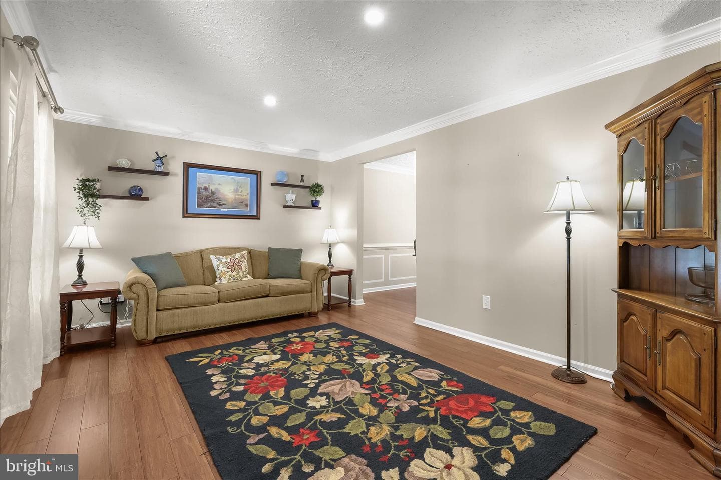 9533 Red Apple Lane photo 2