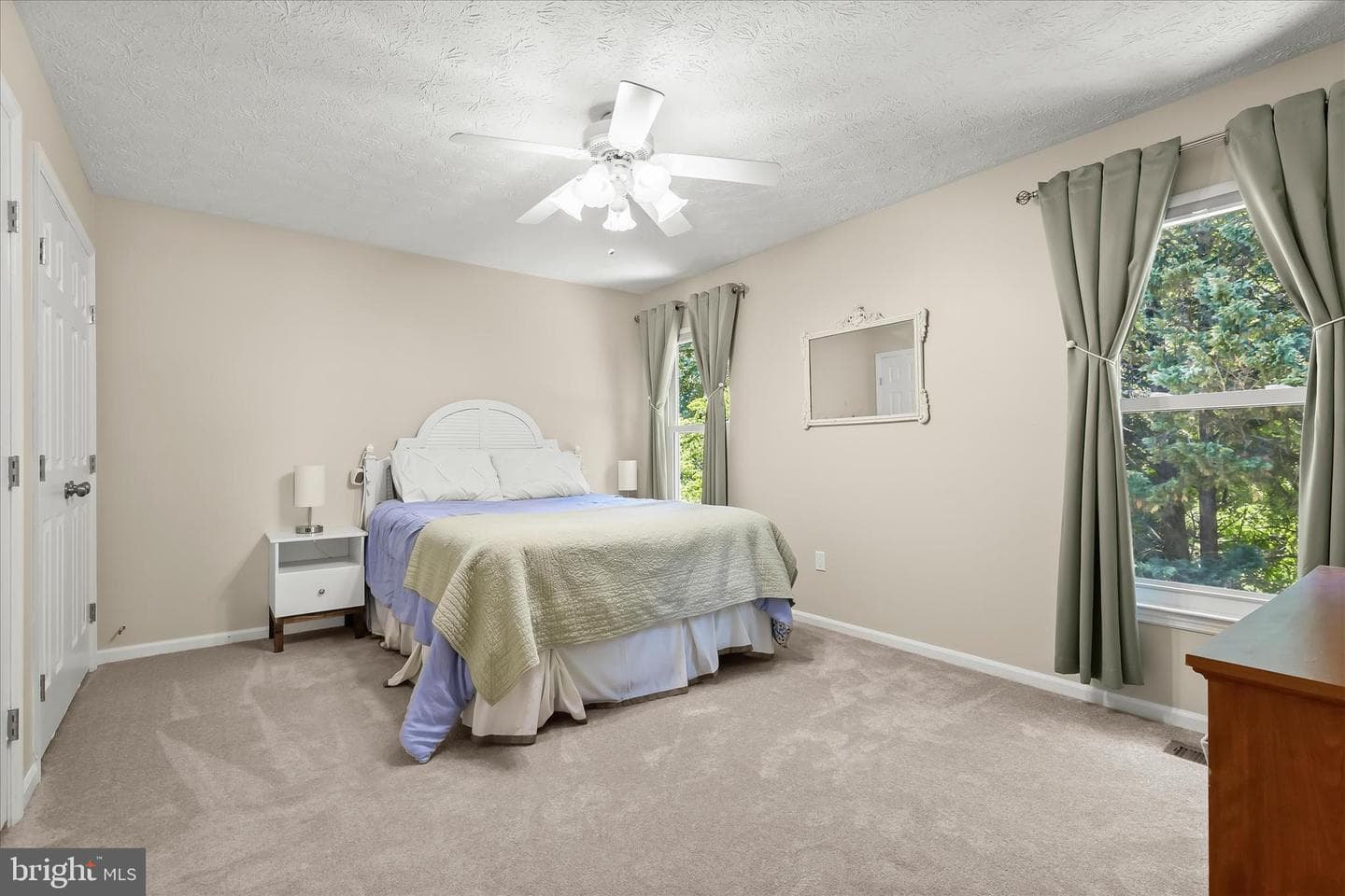 9533 Red Apple Lane photo 32