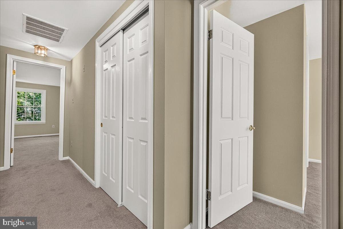 6630 Windsor Court photo 33