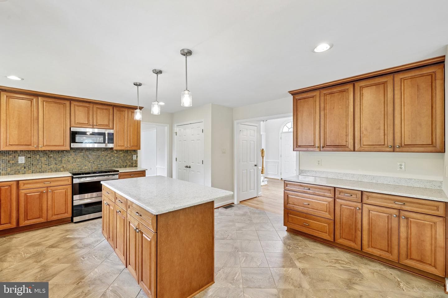 8387 Sweet Cherry Lane photo 10
