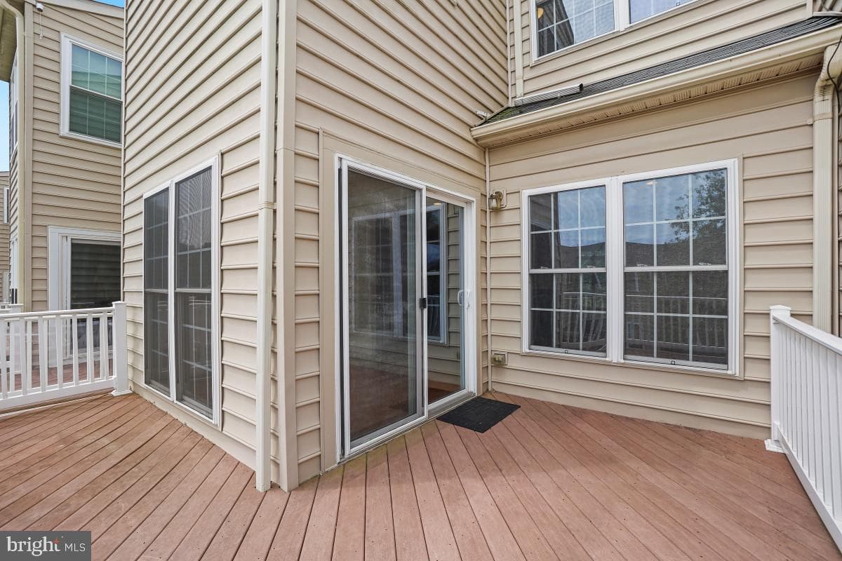 8910 Dawson Manor Drive photo 21