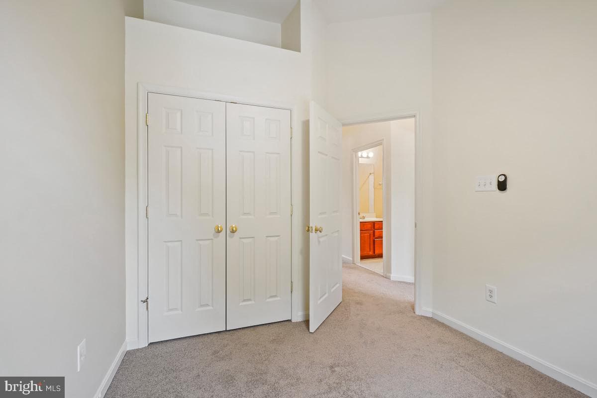 8910 Dawson Manor Drive photo 33