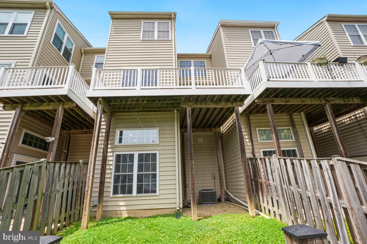 8910 Dawson Manor Drive photo 41