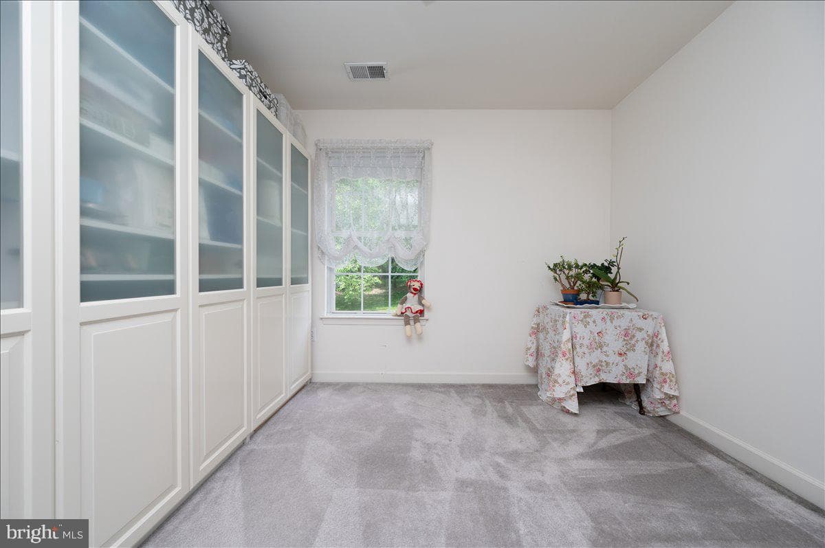 6447 Skipton Dr photo 28