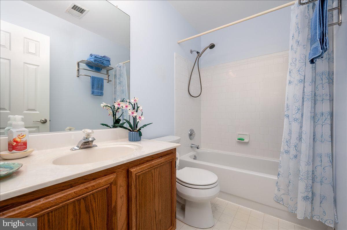 6447 Skipton Dr photo 29