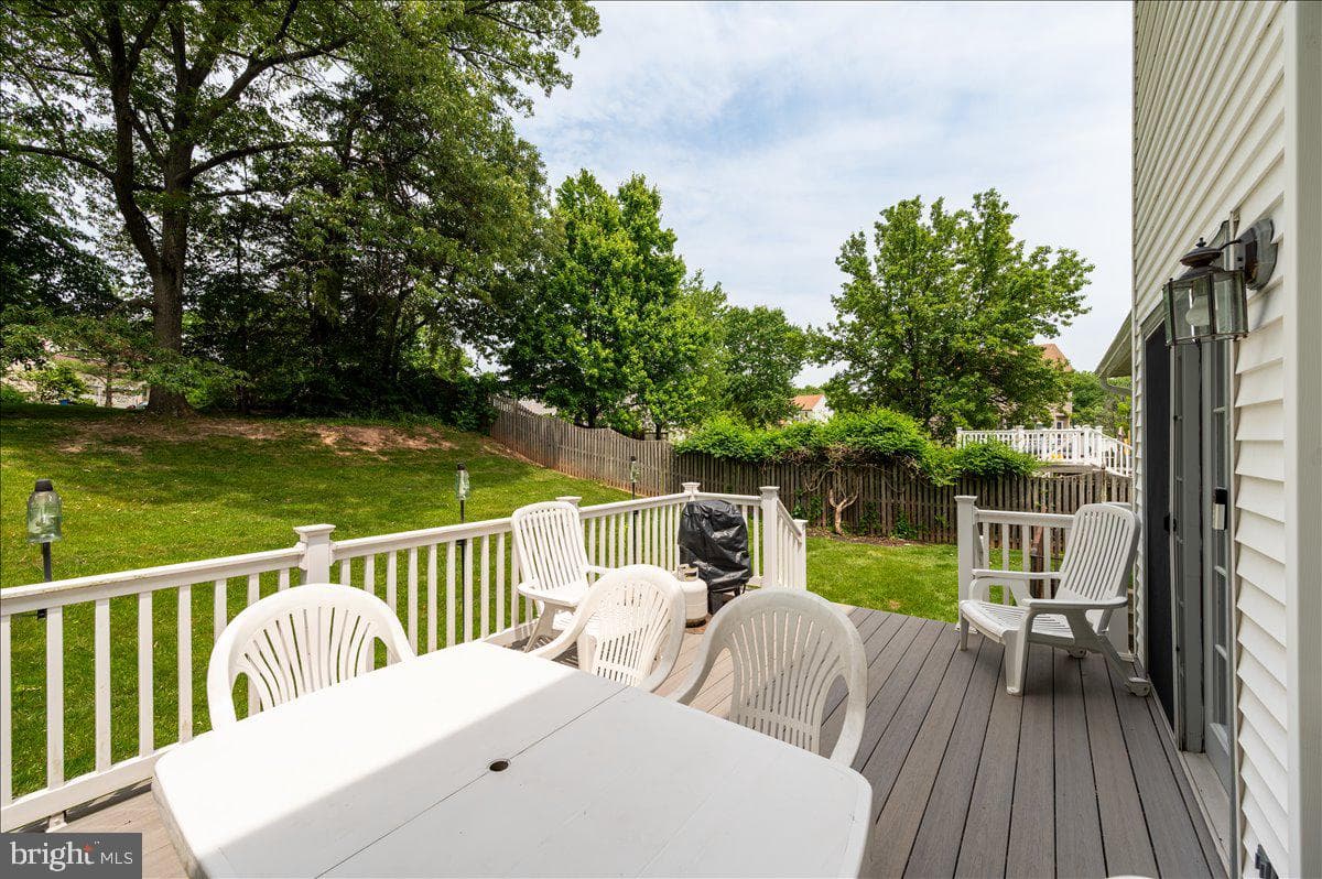 6447 Skipton Dr photo 32