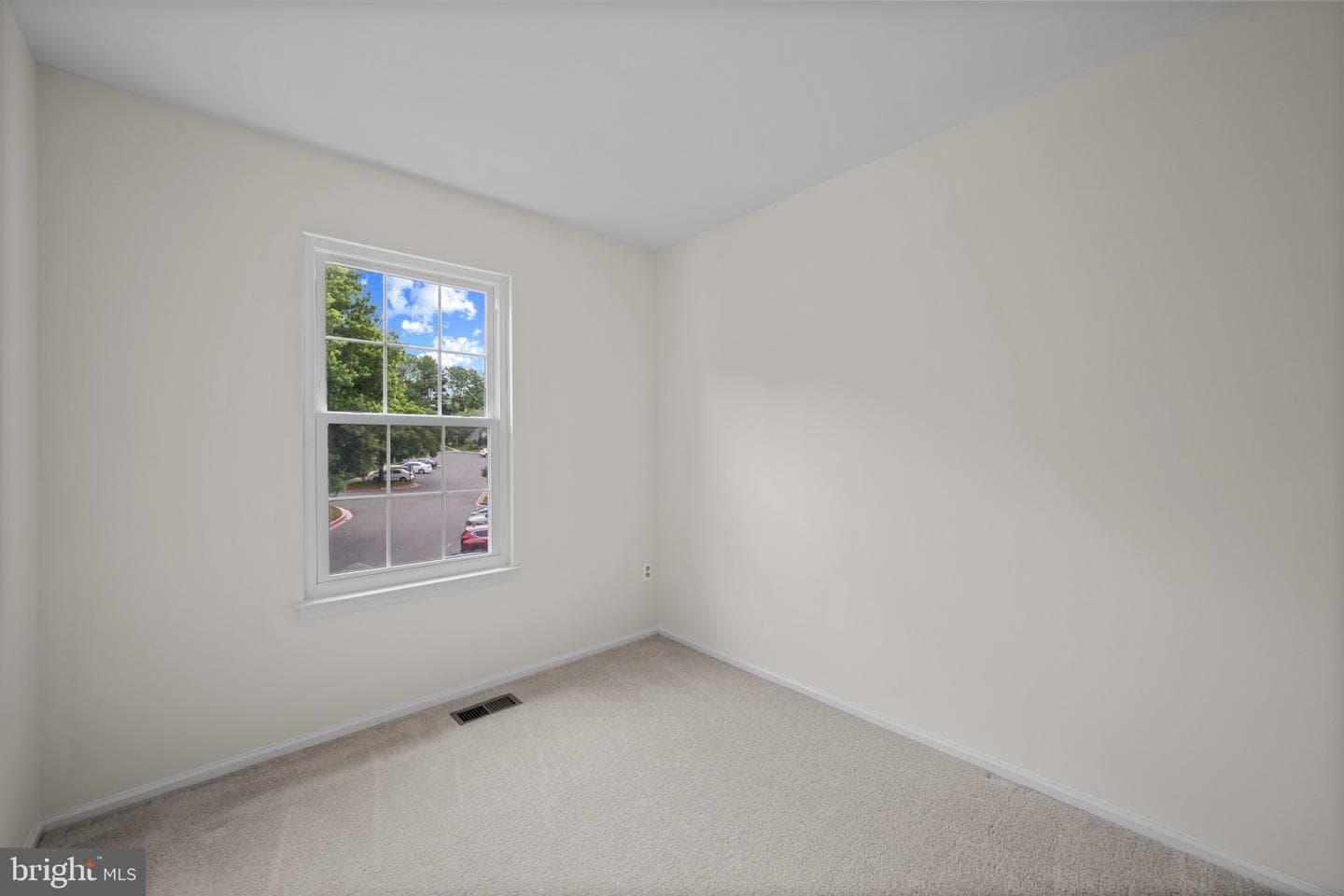 4775 Leyden Way photo 21