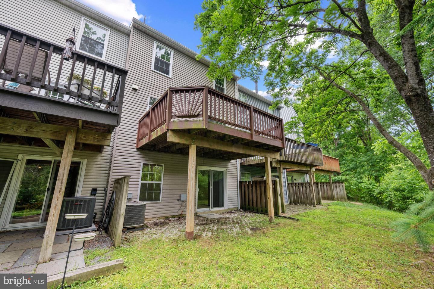 4775 Leyden Way photo 28