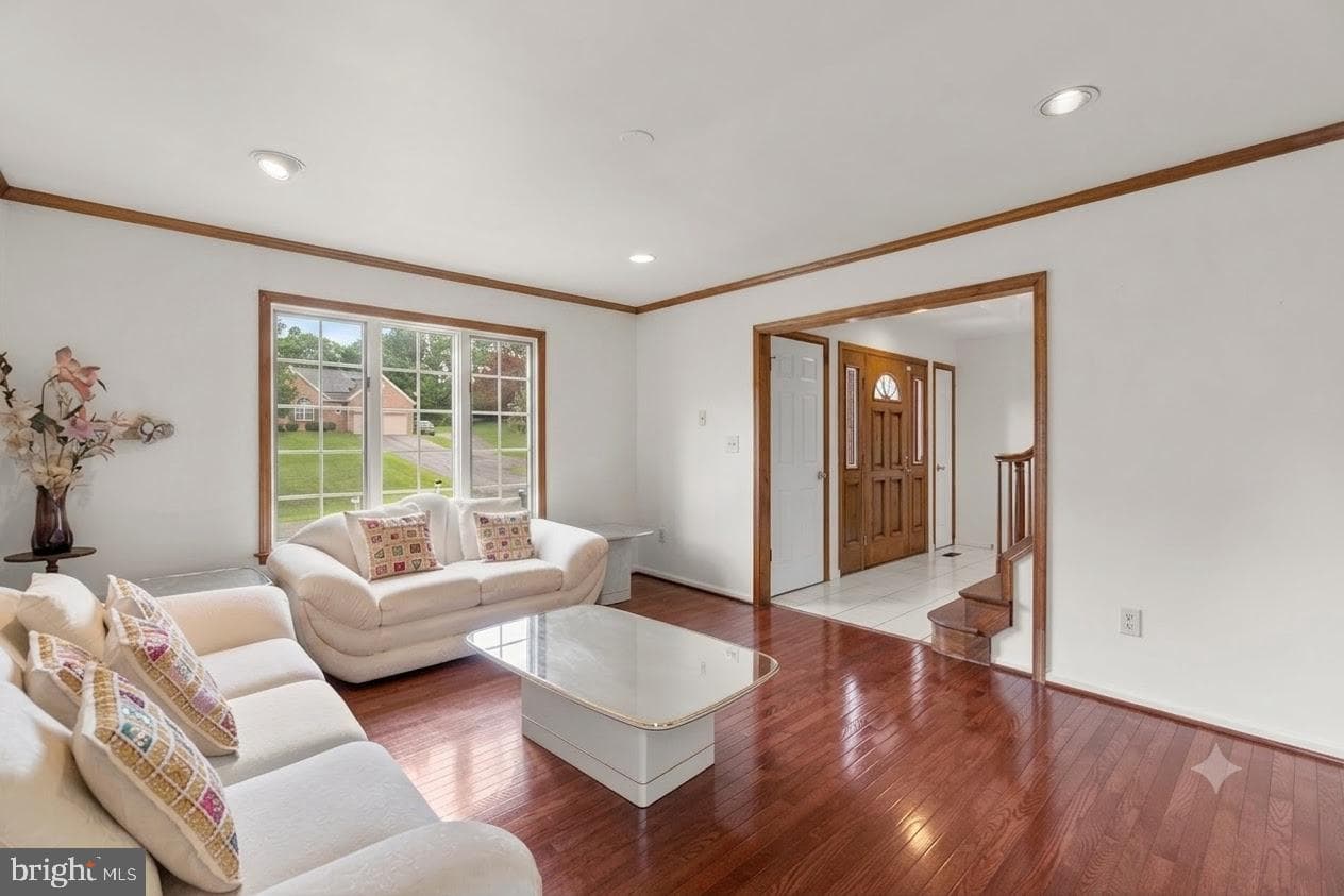 10035 Reed Lane photo 3