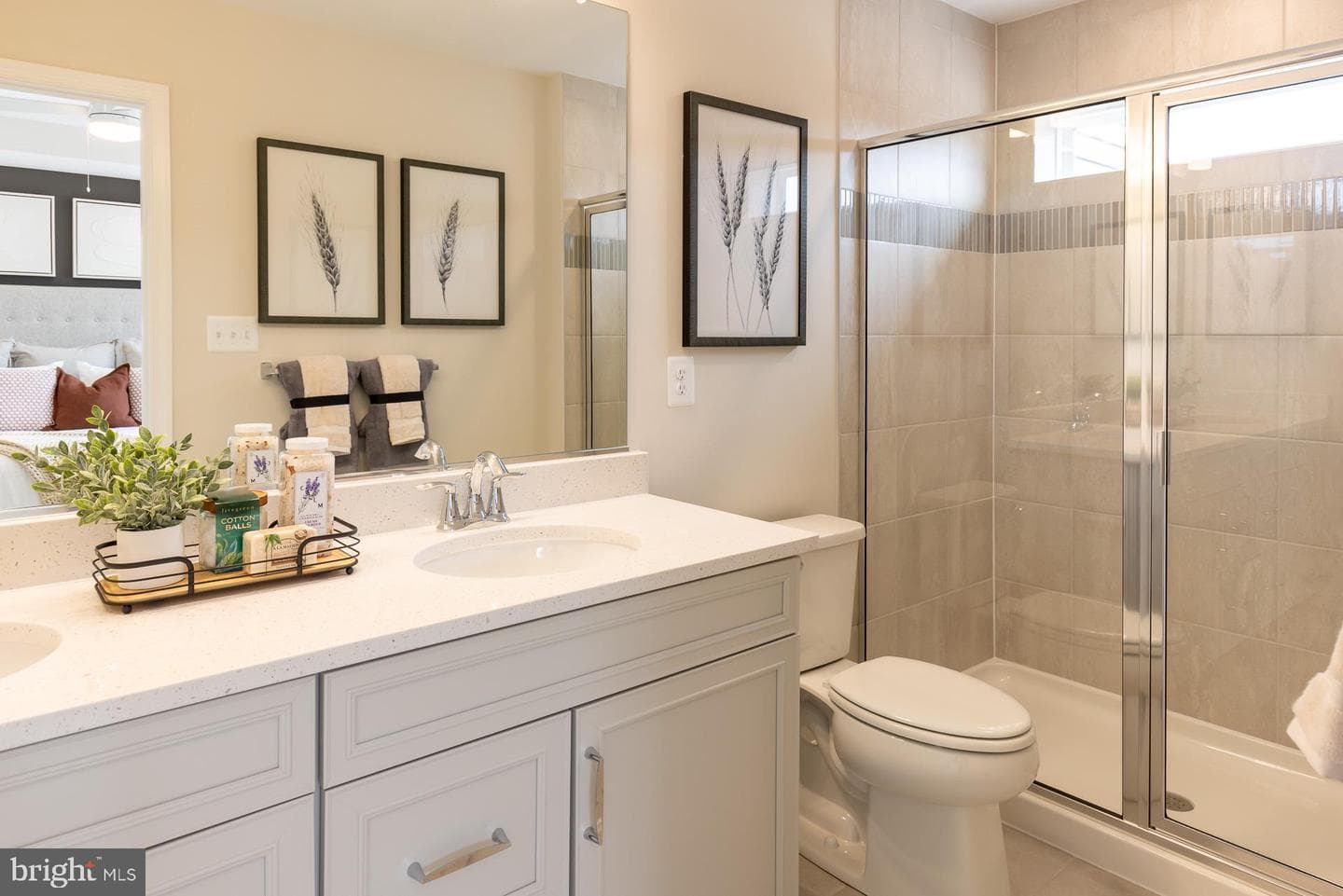 4202 Crested View photo 9