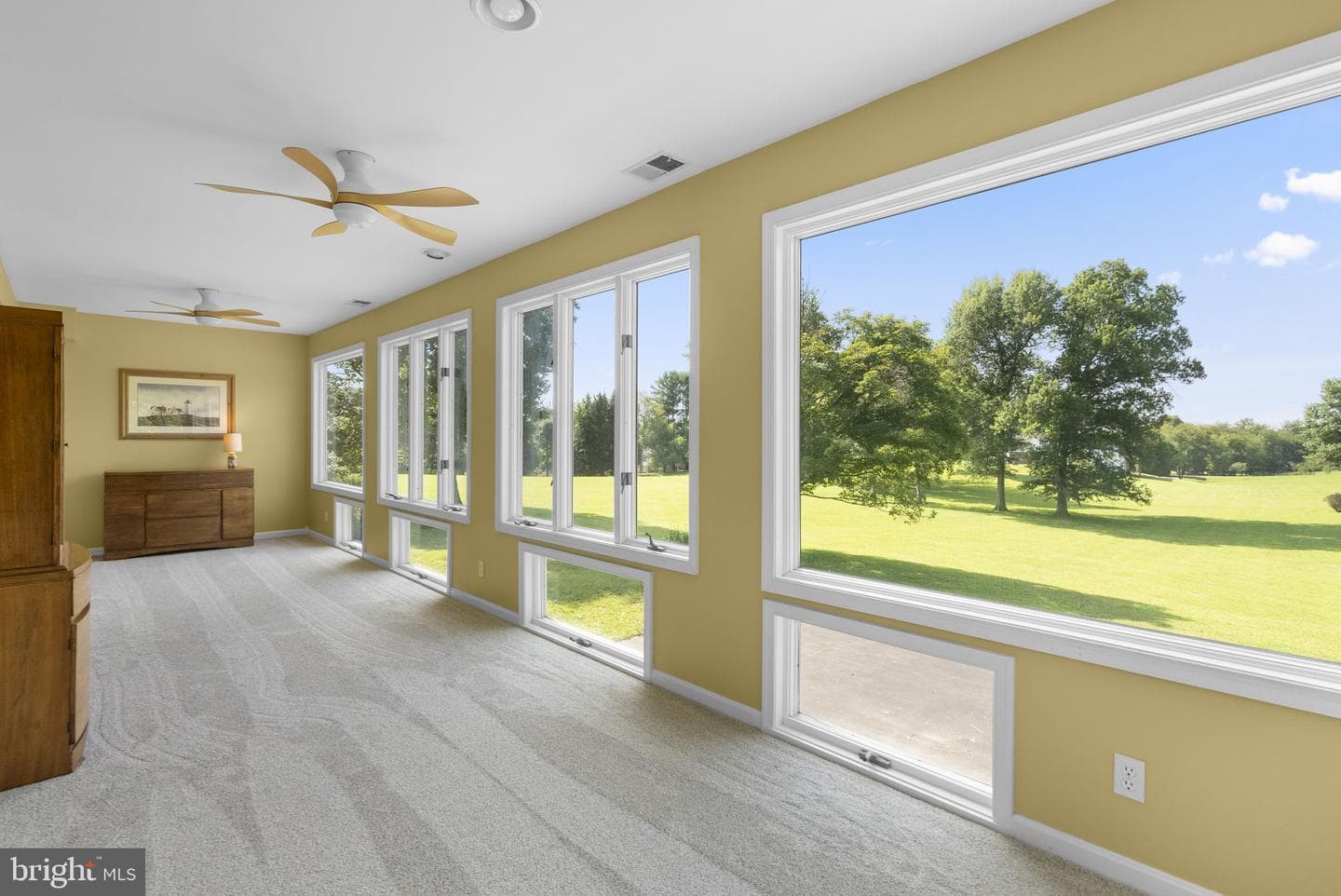 14697 Roxbury Road photo 11