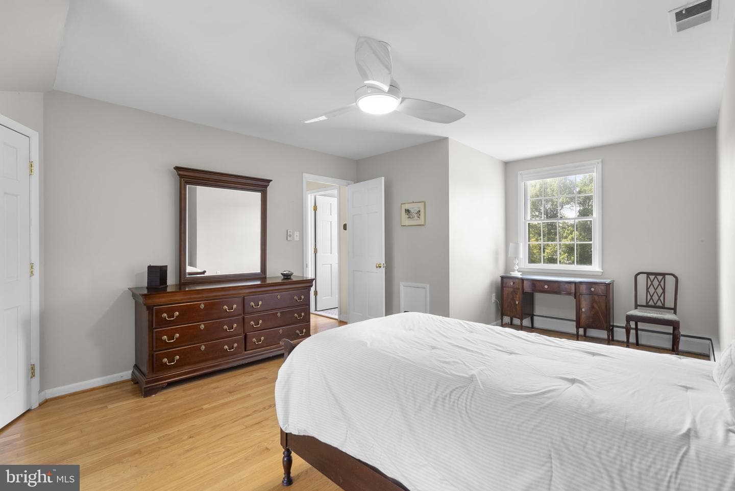 14697 Roxbury Road photo 23