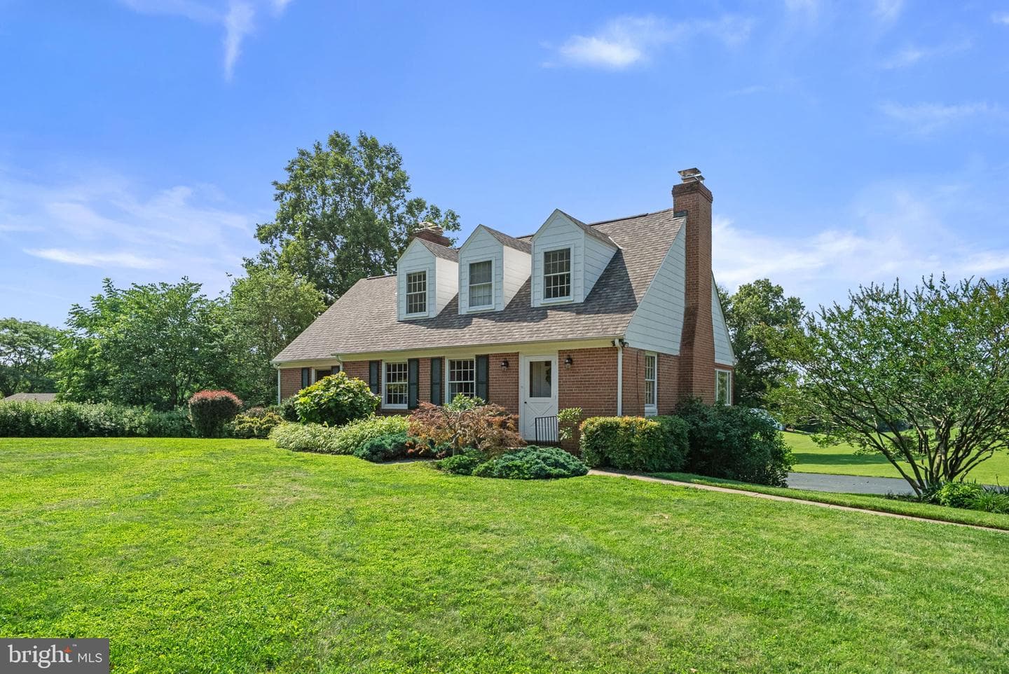 14697 Roxbury Road photo 44