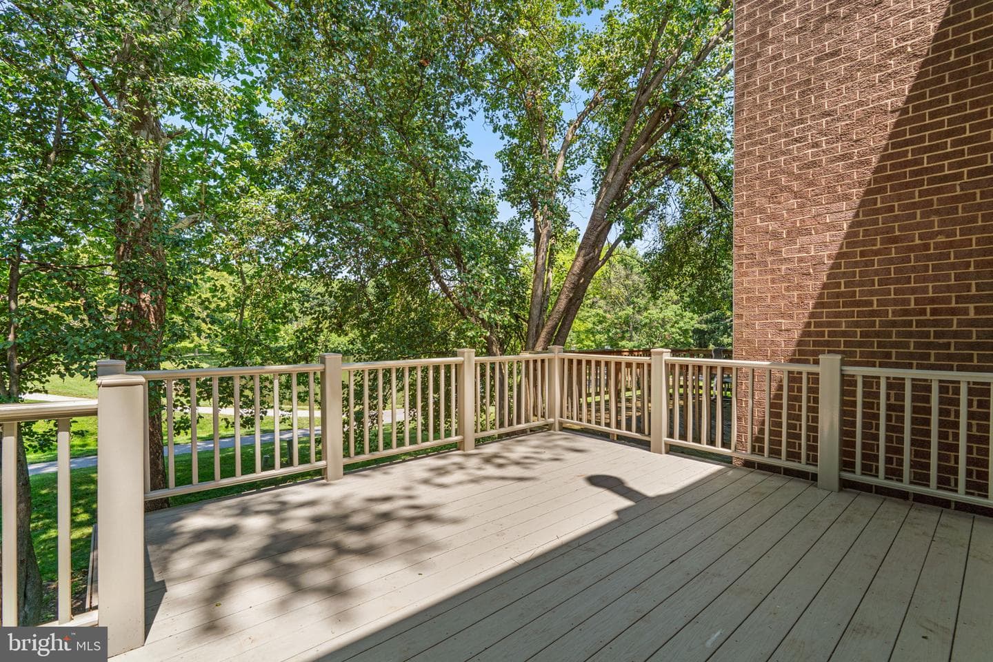 5828 Alderleaf Place photo 19