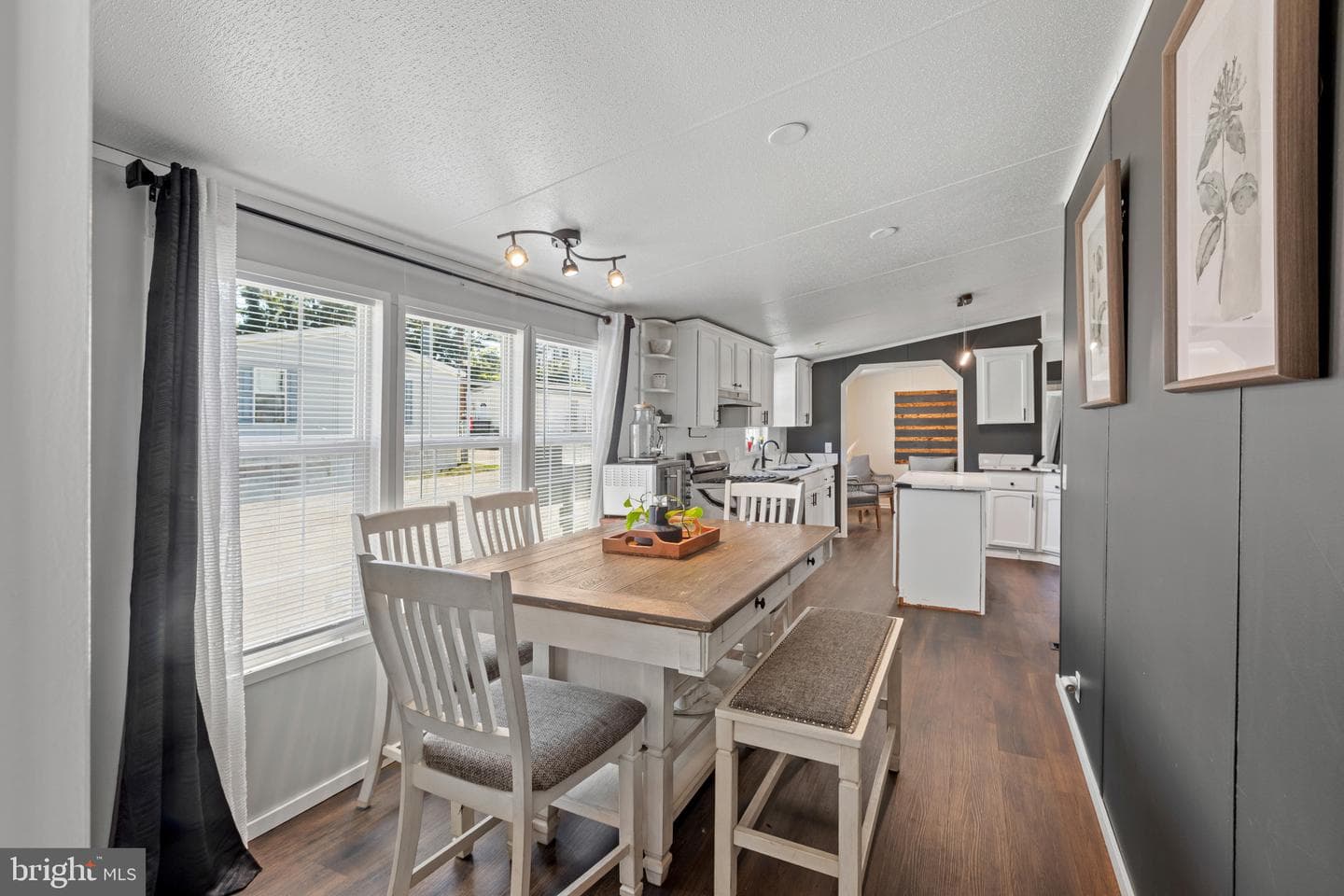 43 Midway Avenue photo 19