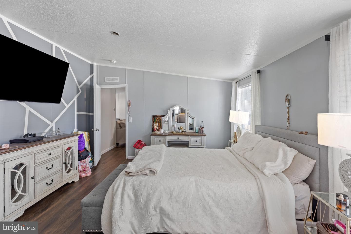 43 Midway Avenue photo 26