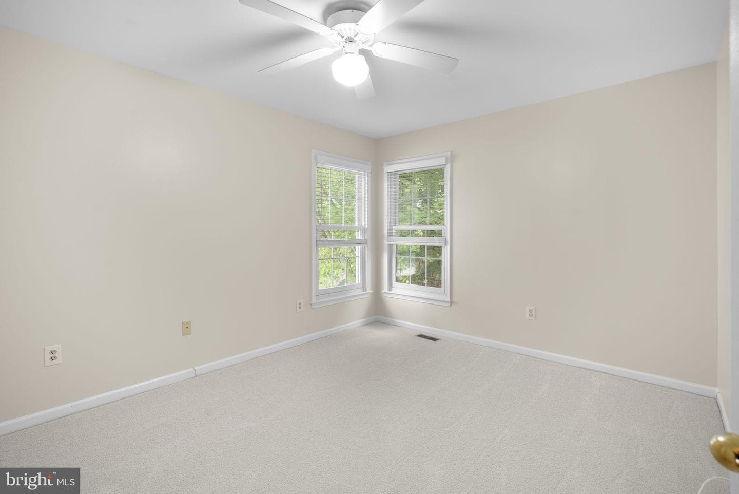 8004 Roland Court photo 29