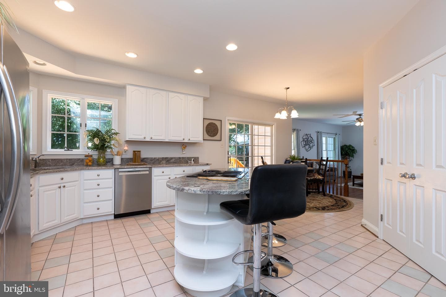 7074 Garden Walk photo 10
