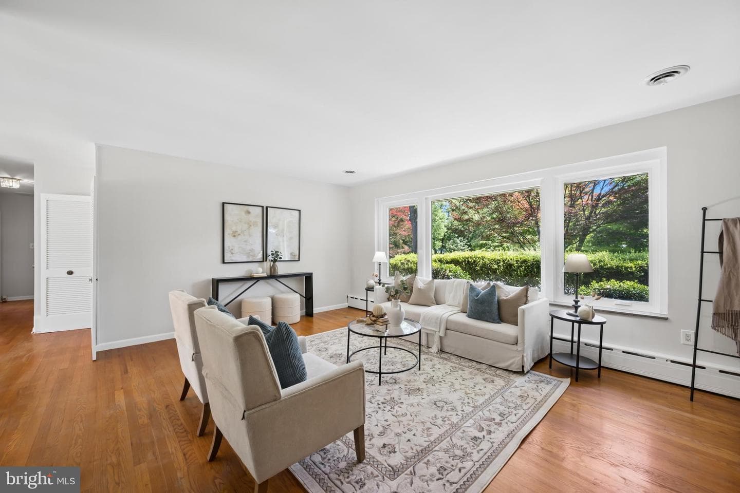 9710 Hillsmere Road photo 12