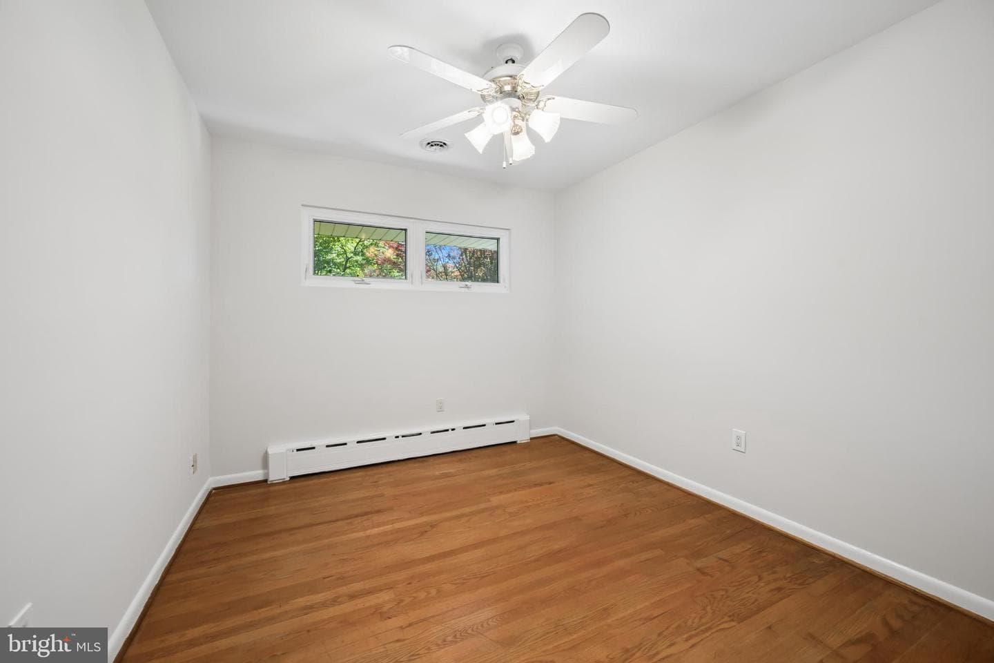 9710 Hillsmere Road photo 25