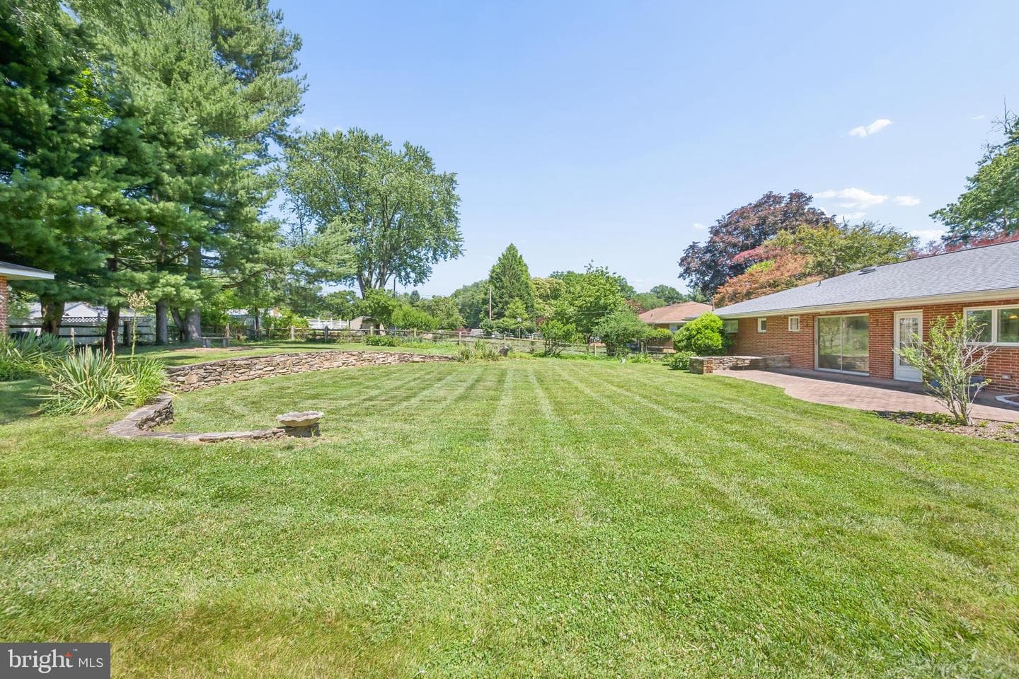 9710 Hillsmere Road photo 36
