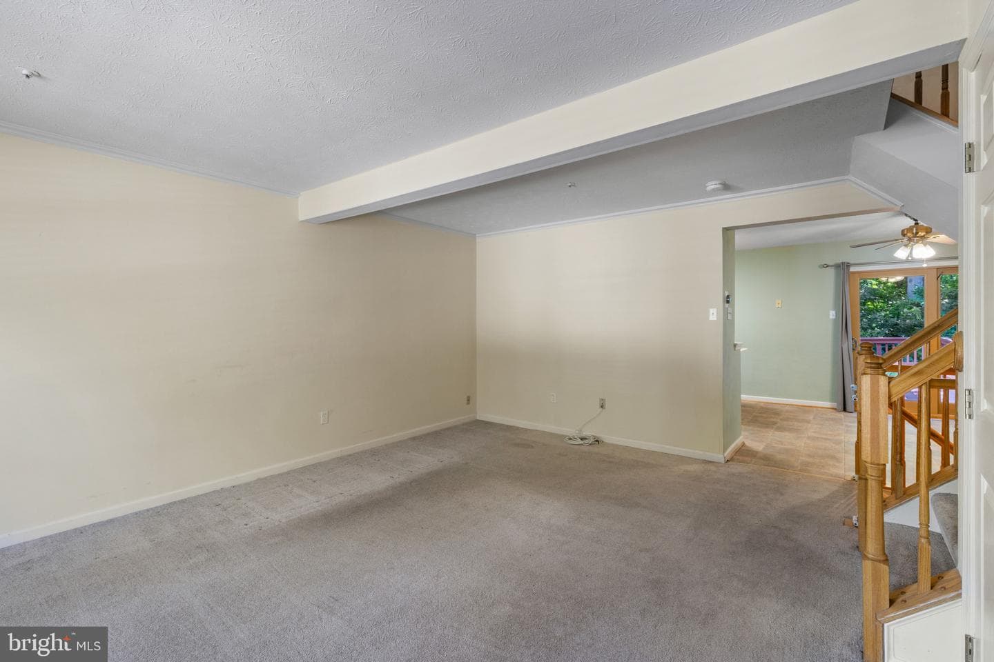 8813 Evermore Court photo 4