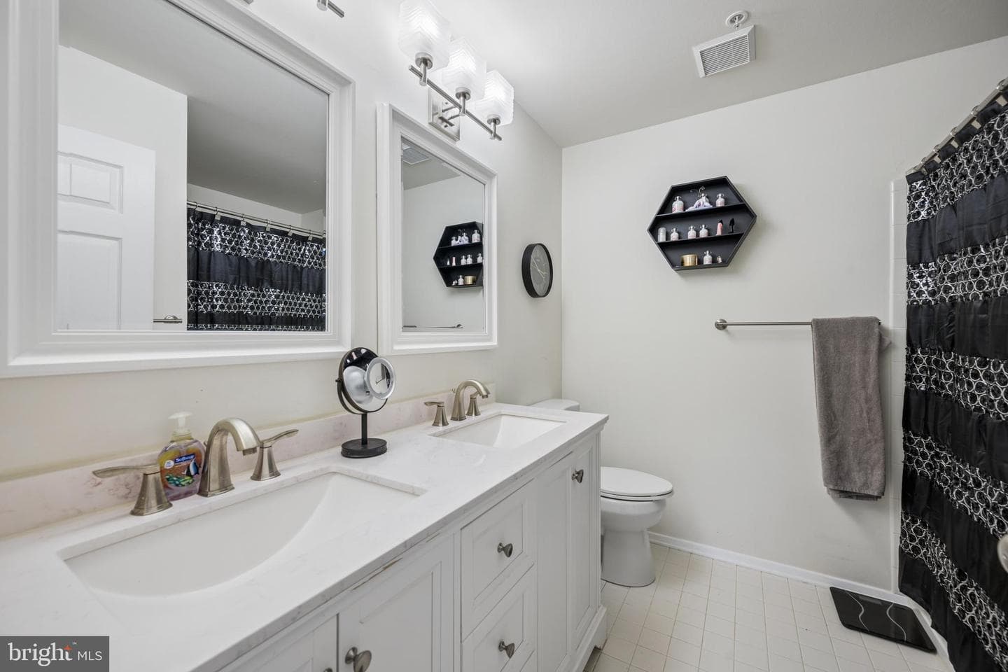 7649 Stony Creek Lane photo 23