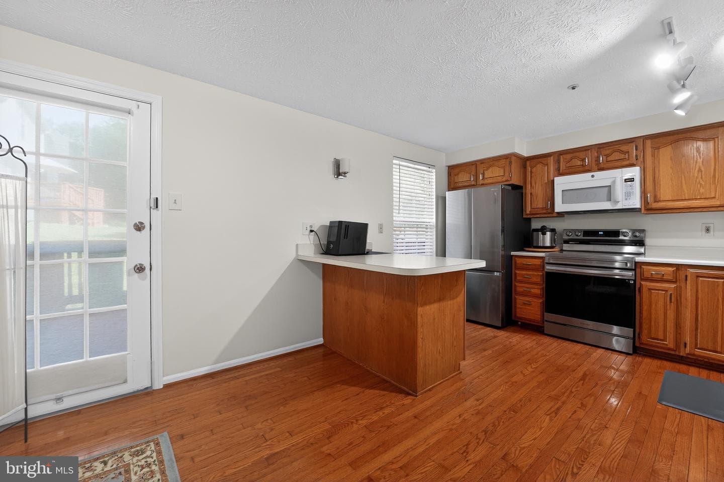 6049 Shepherd Square #92 photo 8