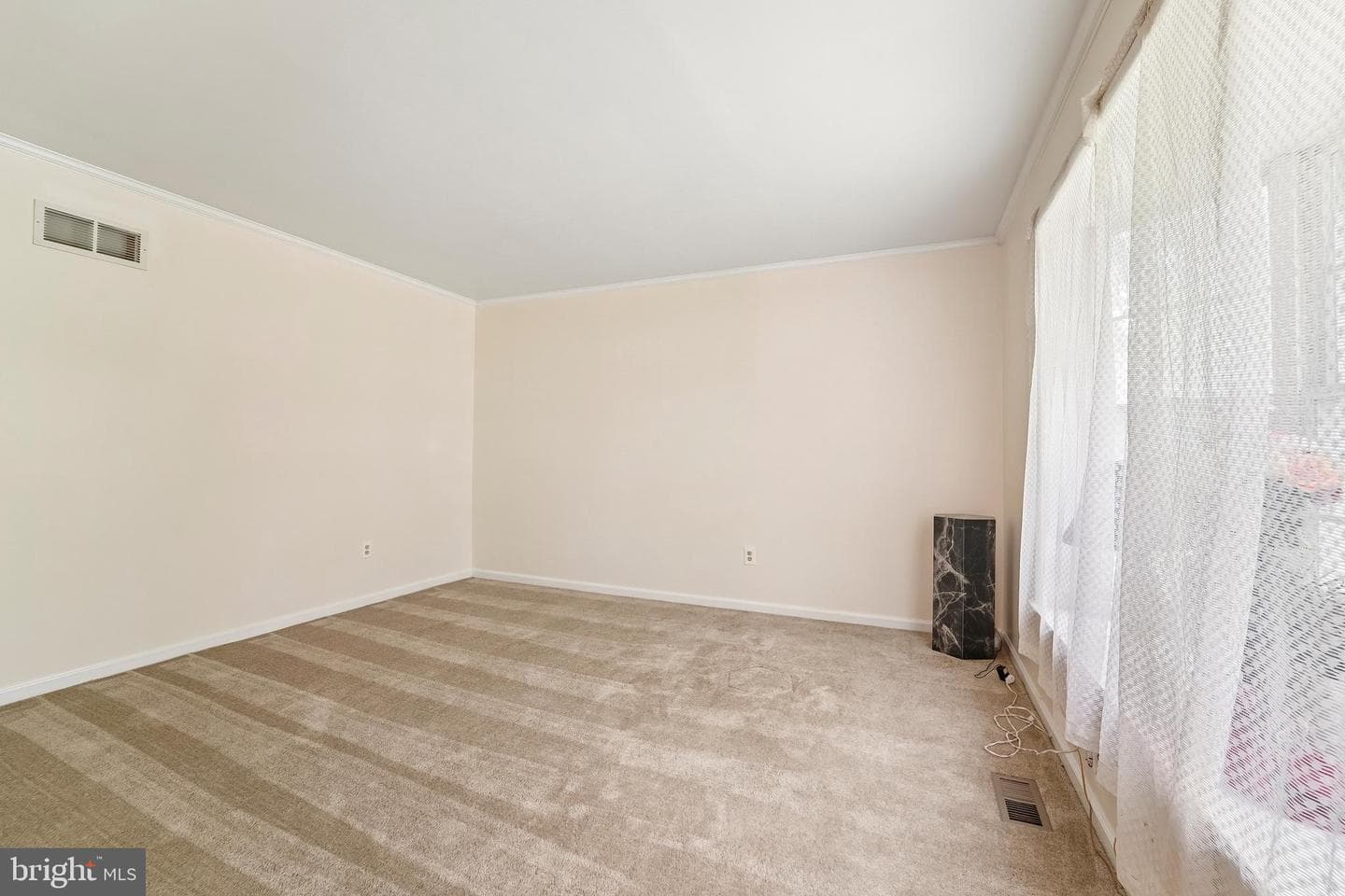 4820 Lauren Court photo 11